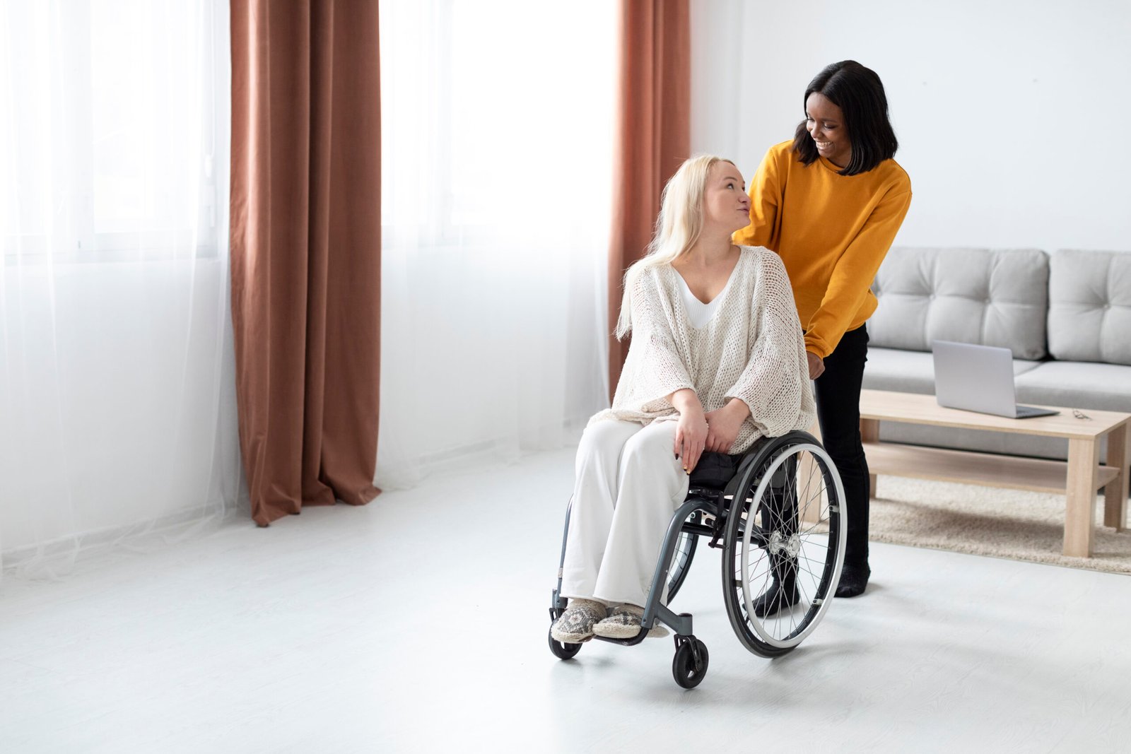 full-shot-woman-wheelchair